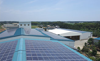 太陽光発電パネル（工場屋根）
